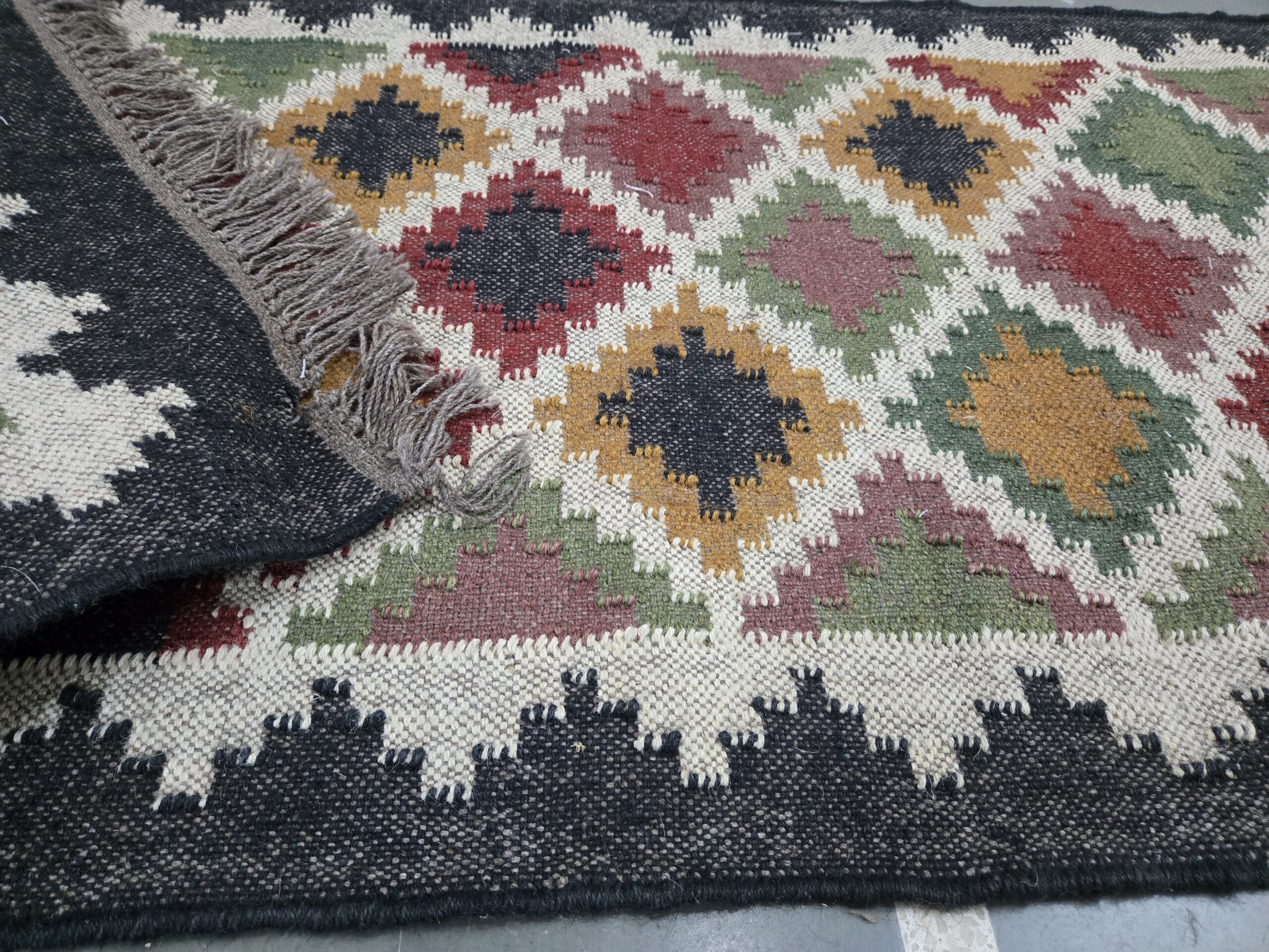 Multicolor Geometric Area Rug