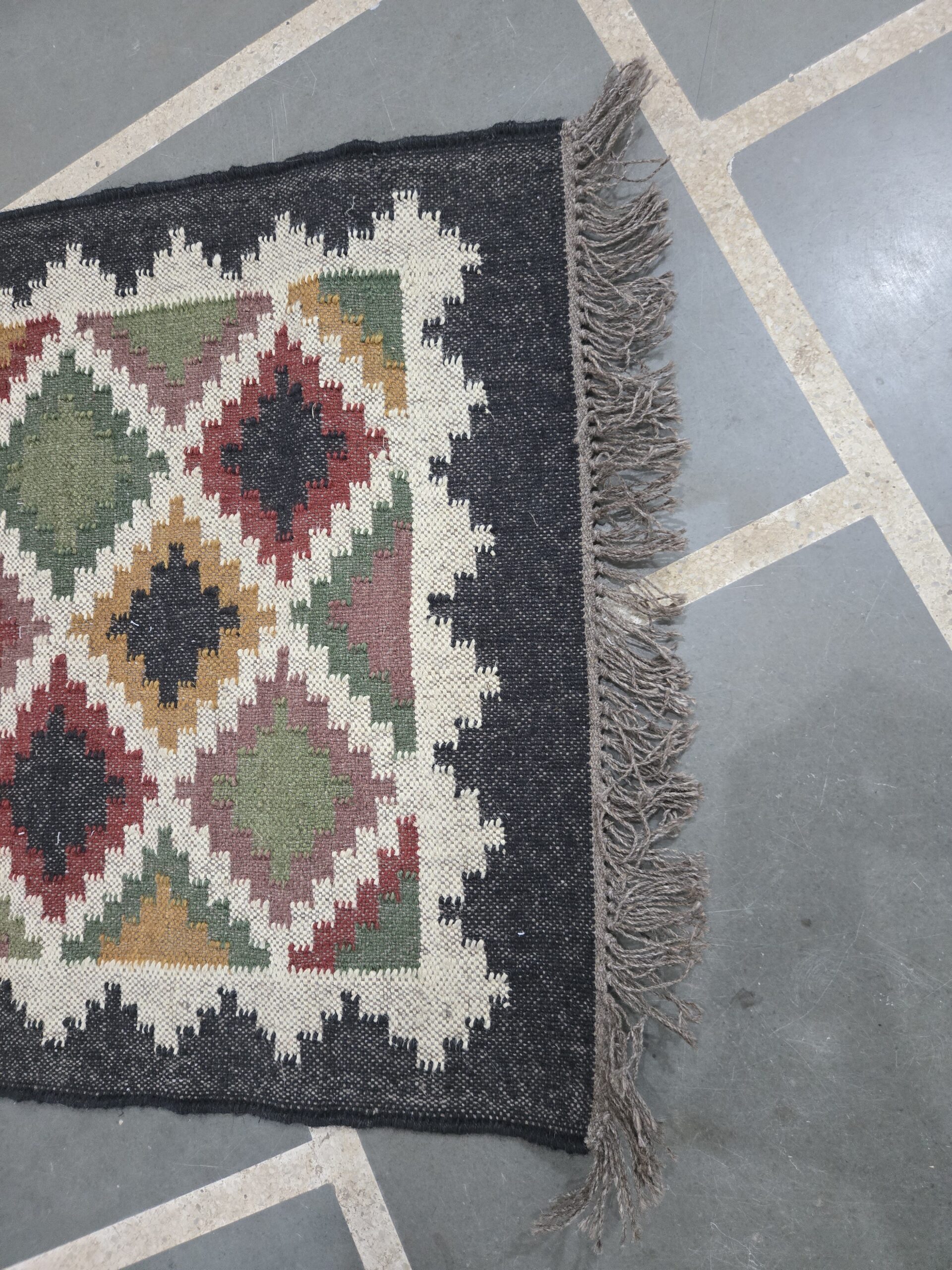 Indian Dhurrie Kilim Rug