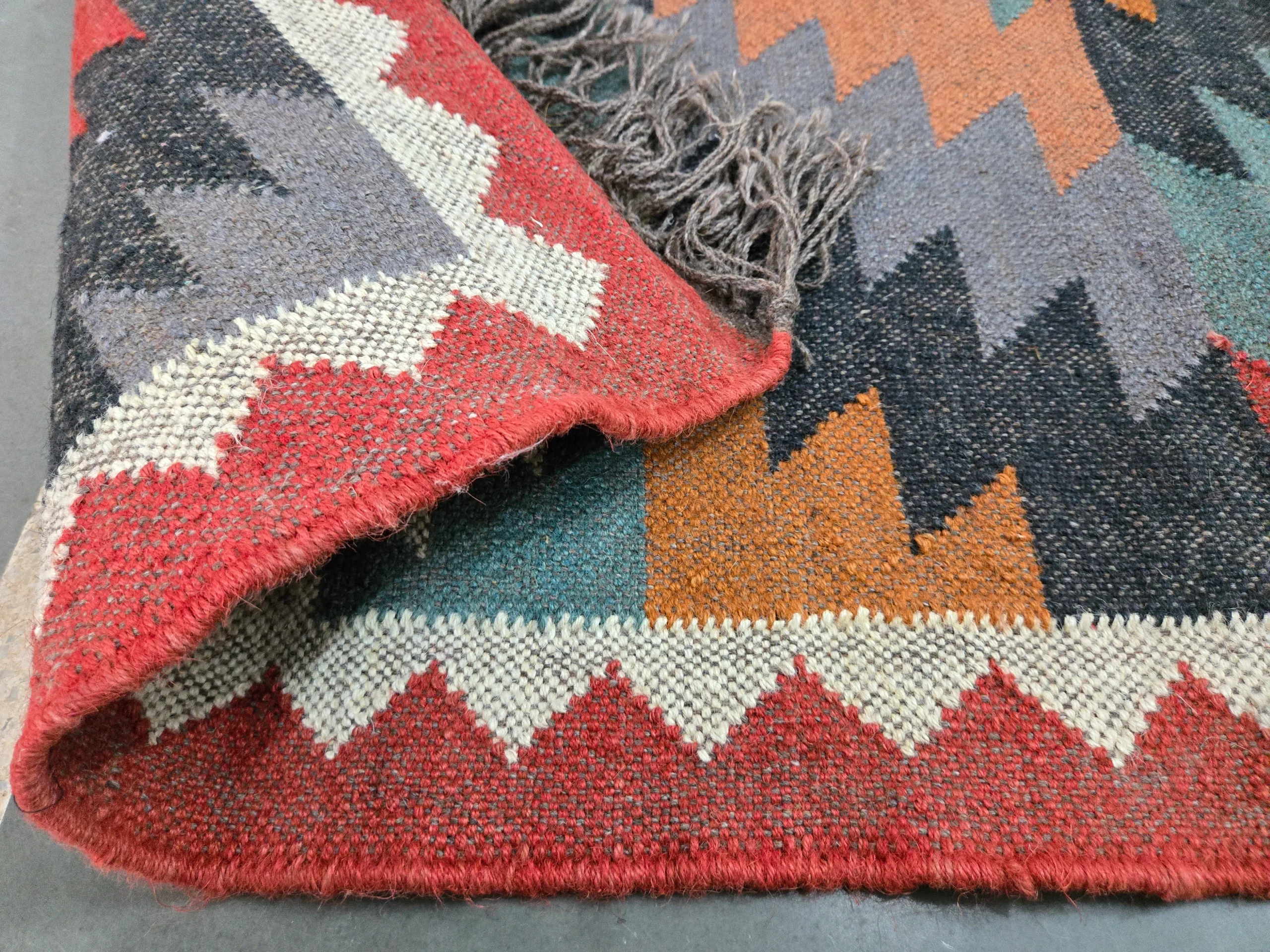 Earthy wool jute kilim design