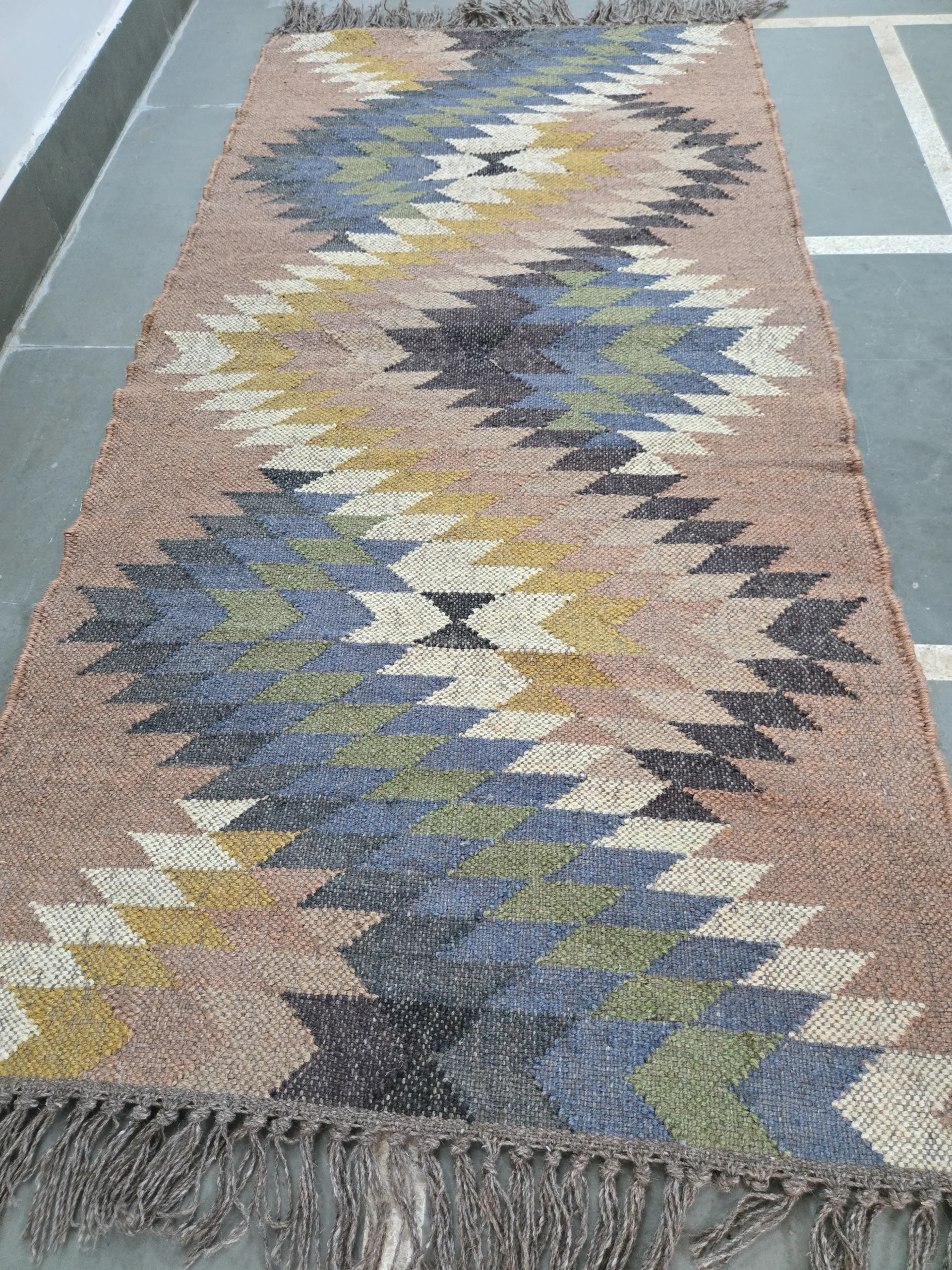 Moroccan Style Rug | Tribal Zigzag Kilim Rug Design - Image 2